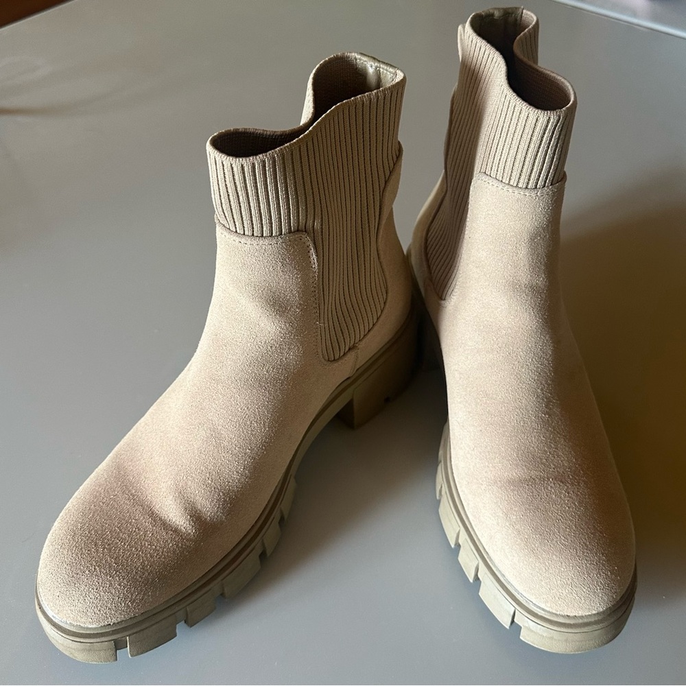 Platform Chunky Suede Booties 9 Nude - Picture 6 of 7